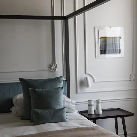 Отель Dimora Palanca Boutique & 5*